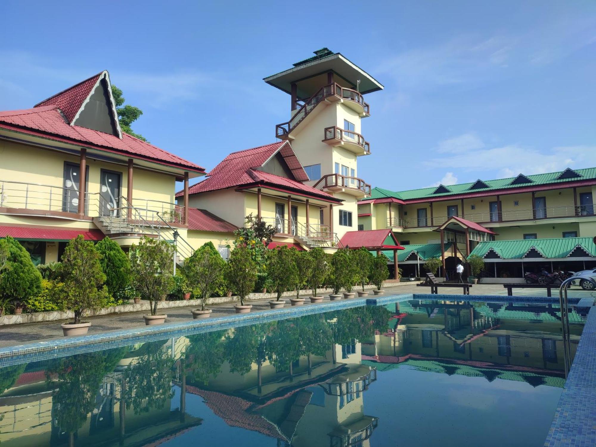 Maa Greenary View - A Holiday Resort Alipur Duar Extérieur photo
