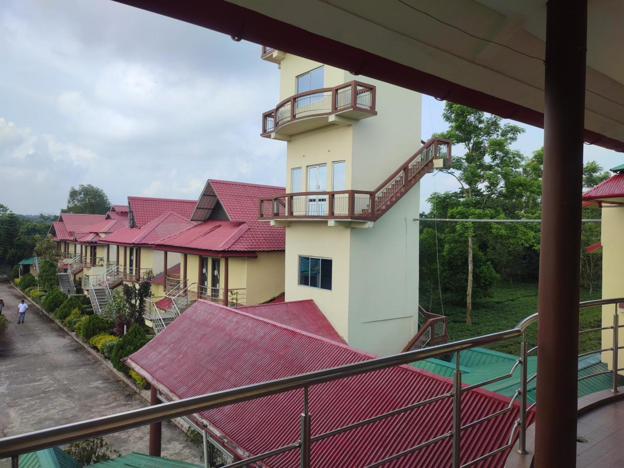 Maa Greenary View - A Holiday Resort Alipur Duar Extérieur photo